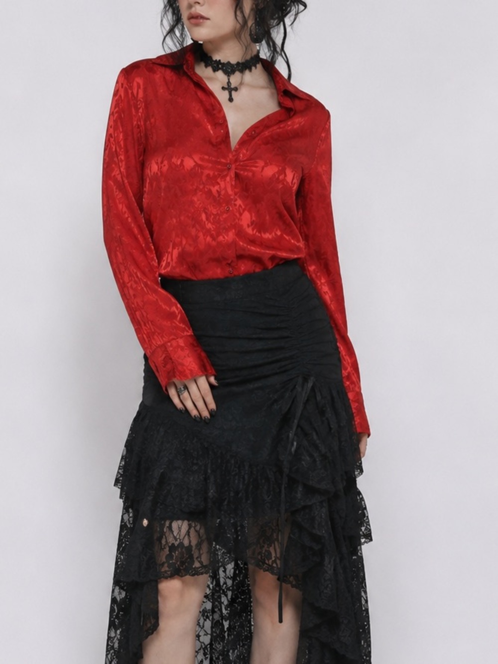 Self Expression 1980s Vintage Roses Red Romantic Goth Button Down Blouse